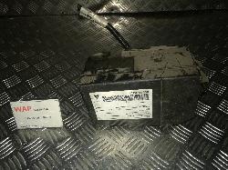 View Auto part Fuse Box Jaguar X Type 2003