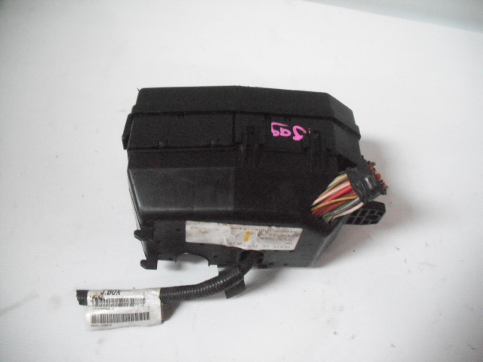View Auto part Fuse Box Jaguar X Type 2003