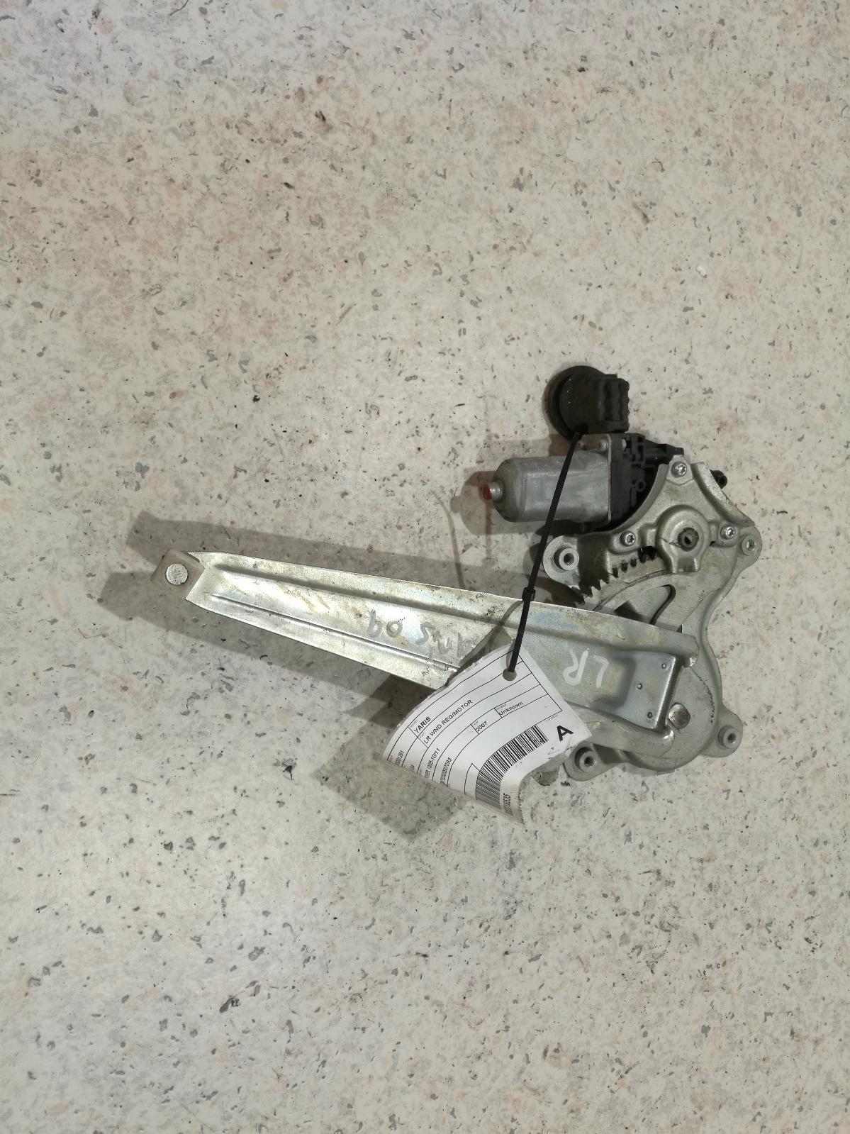 View Auto part Left Rear Wnd Reg/Motor Toyota Yaris 2007