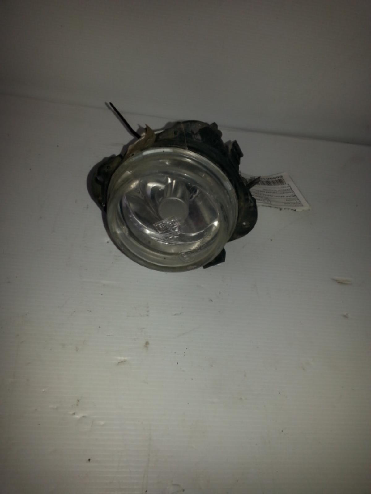 2003 Jaguar X Type Right Indicator/Fog/Side View Auto part Right Indicator/Fog/Side Jaguar X Type 2003