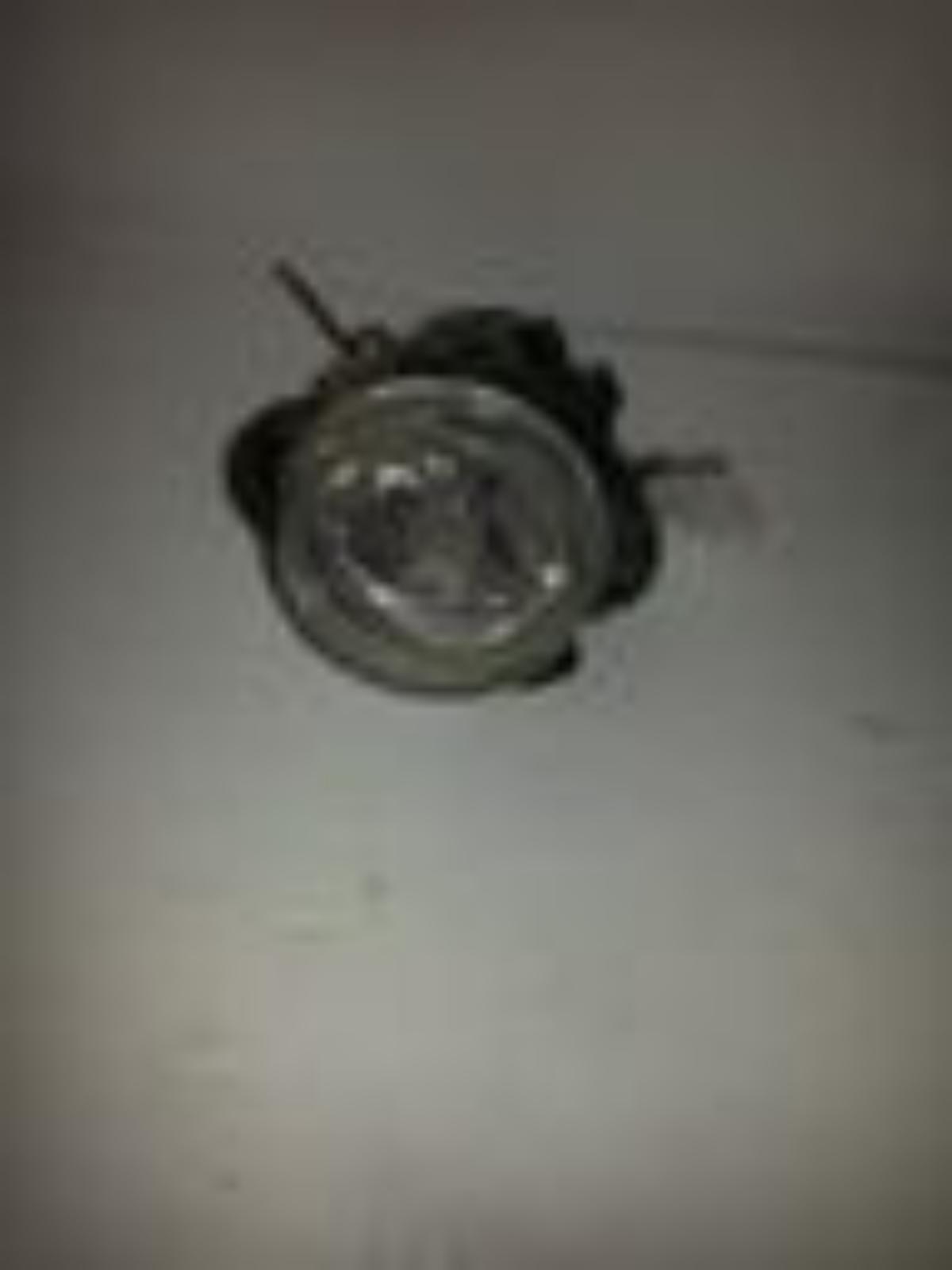 2003 Jaguar X Type Right Indicator/Fog/Side View Auto part Right Indicator/Fog/Side Jaguar X Type 2003