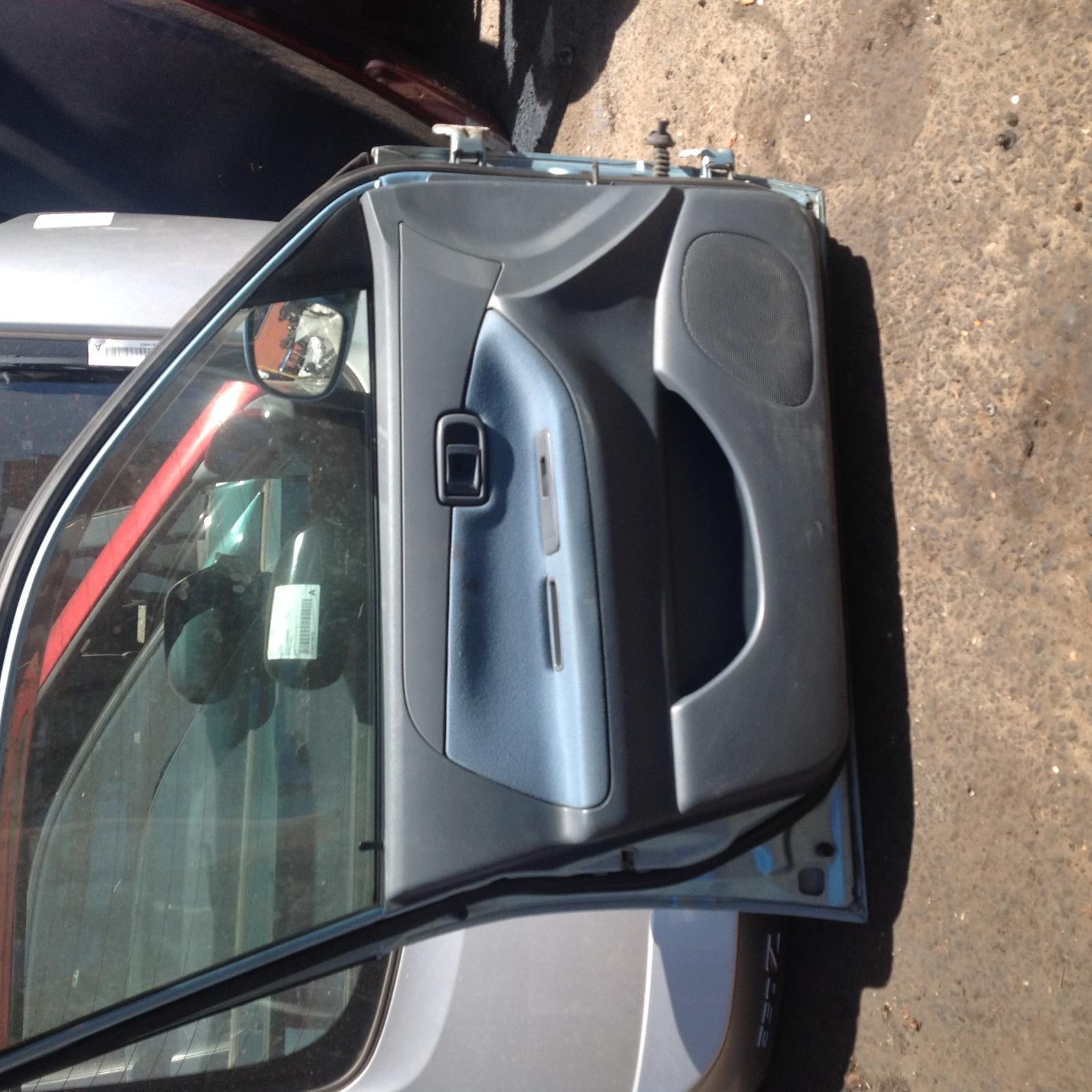 View Auto part Left Door Mirror Daihatsu Sirion 2003