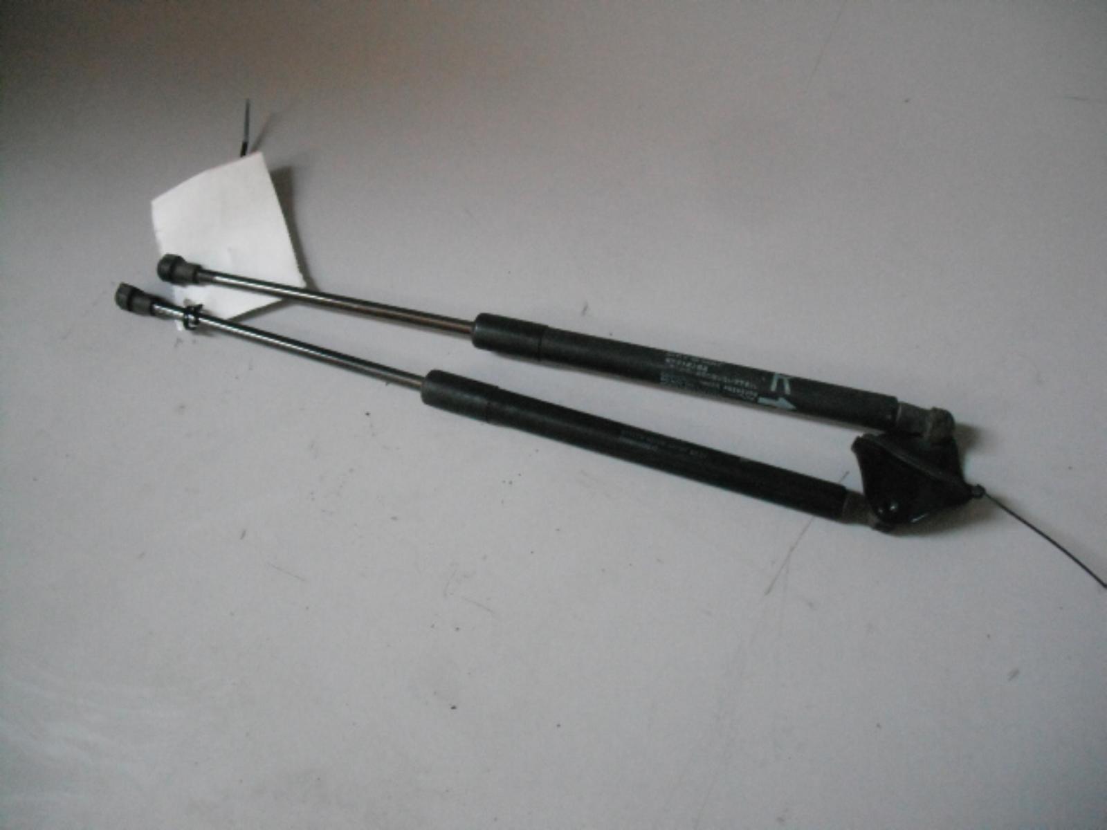 View Auto part Hatch Strut Toyota Yaris 2008