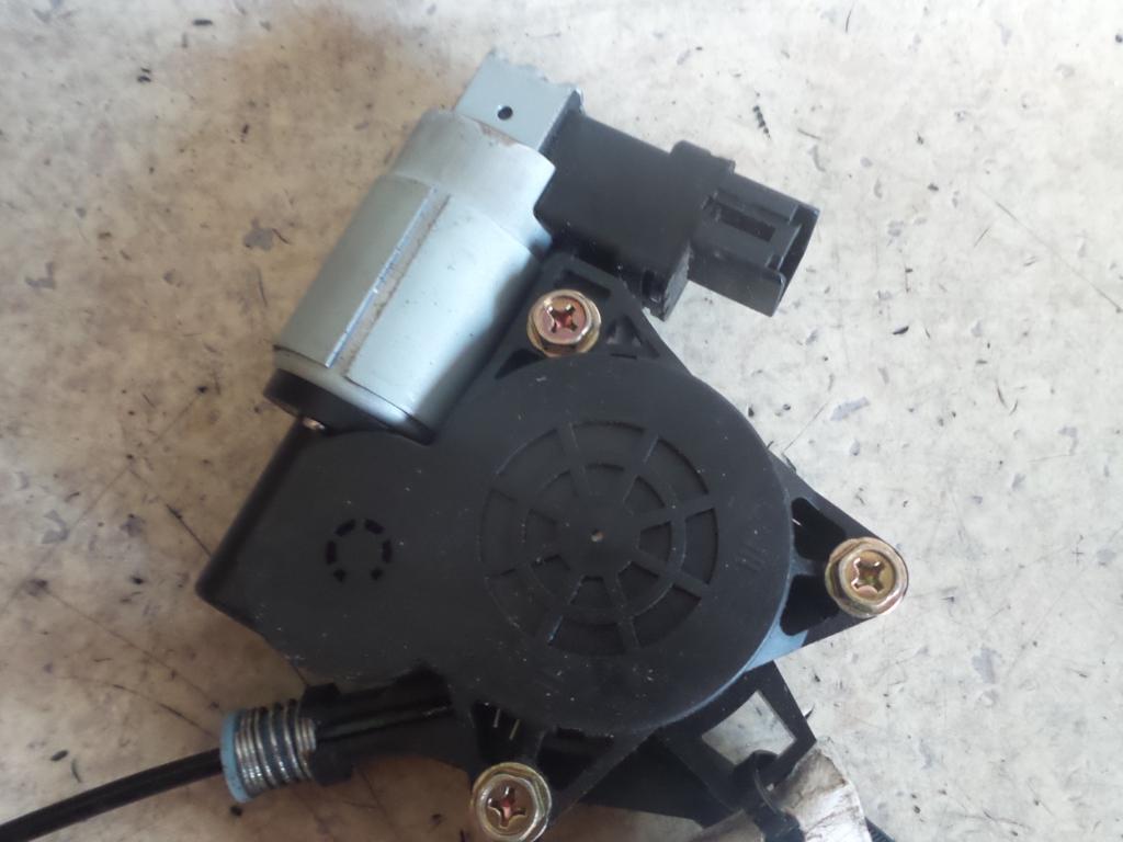 View Auto part Left Rear Wnd Reg/Motor Mazda 6 2002