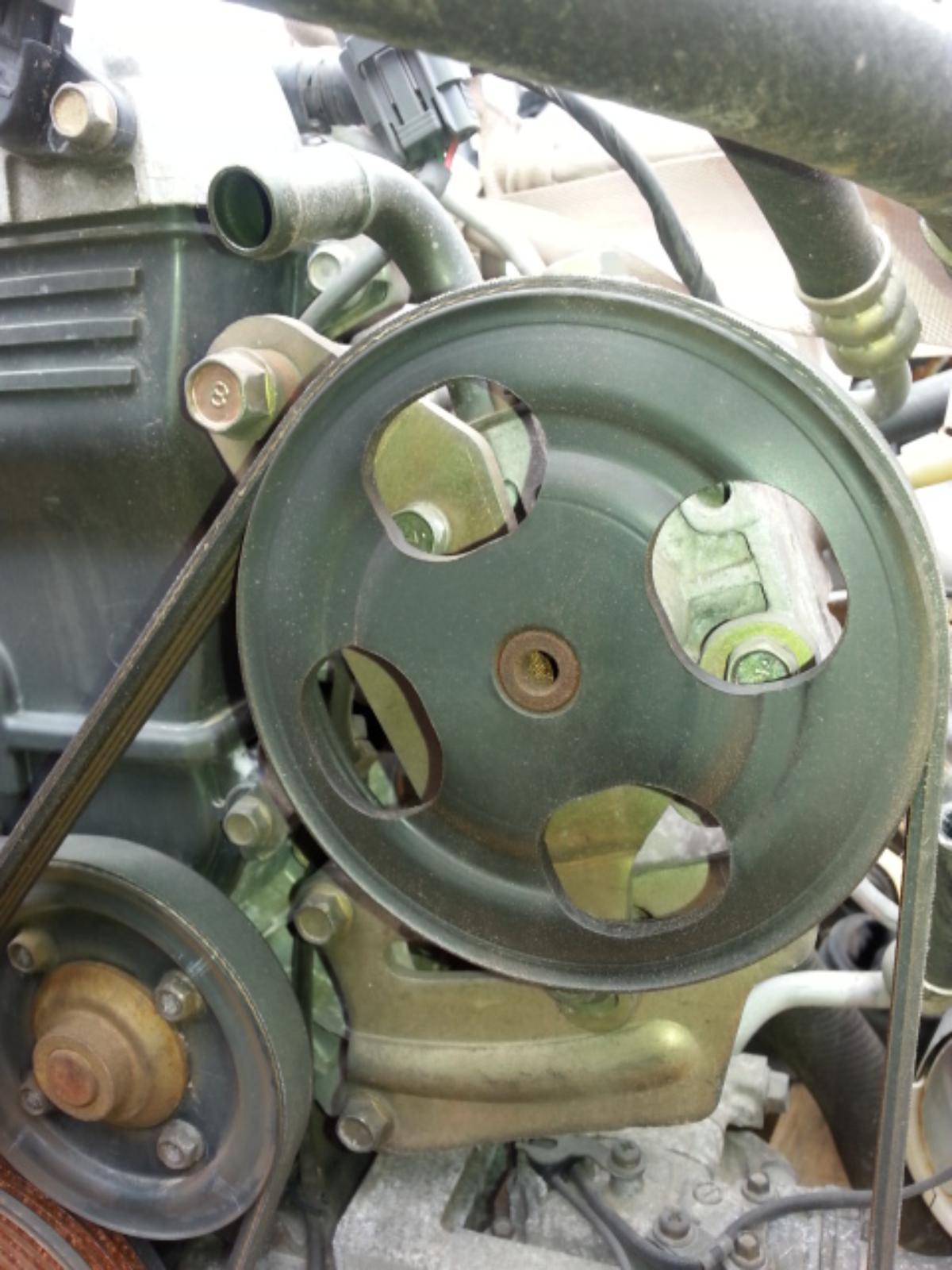View Auto part Steering Pump Mazda Premacy 2001