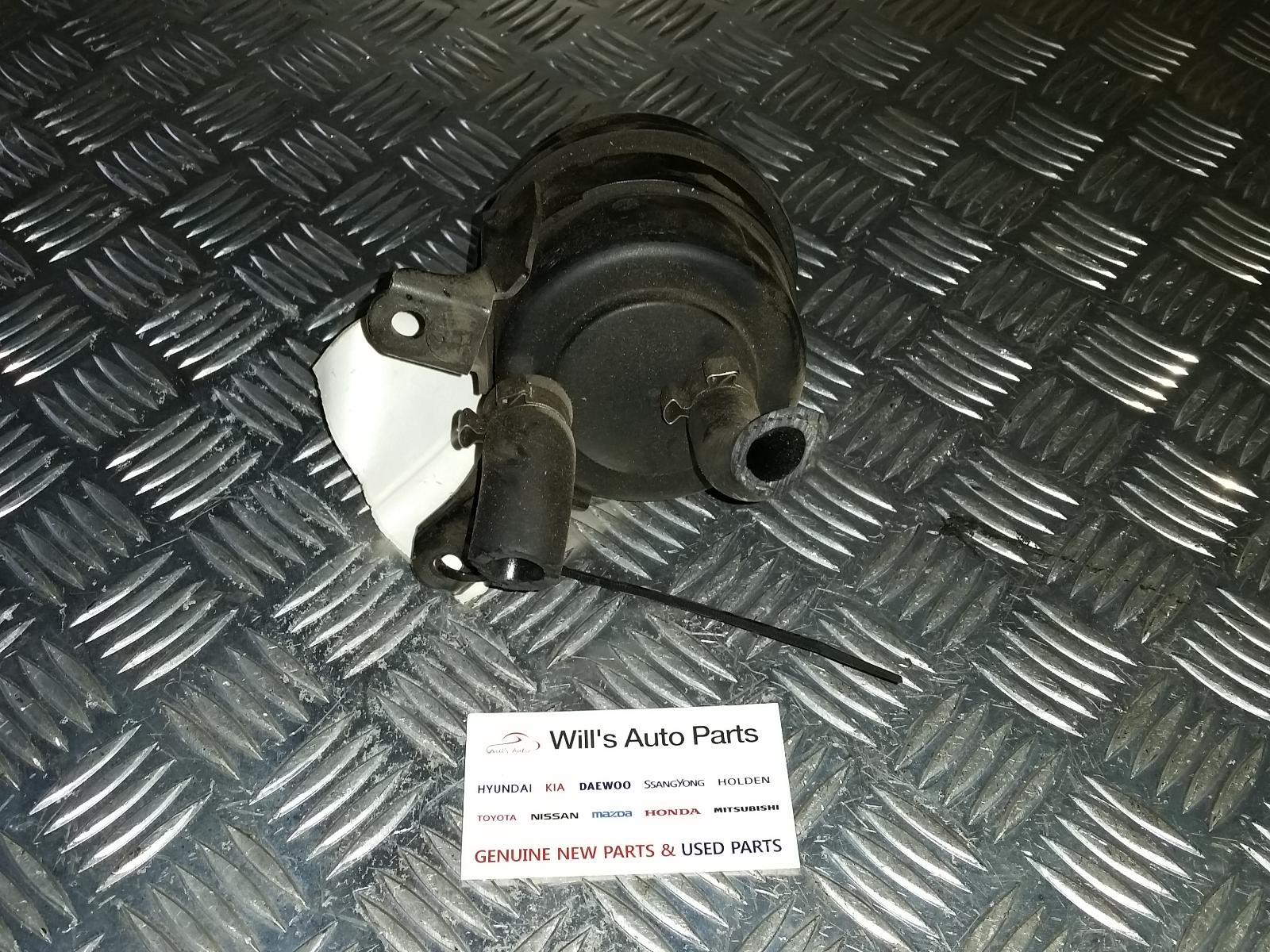 View Auto part P/S Reservoir Bmw X3 2005