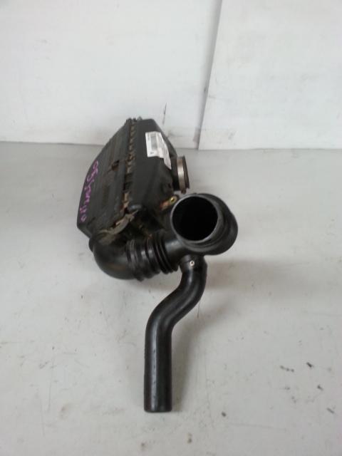 View Auto part Air Cleaner/Box Subaru Forester 2005