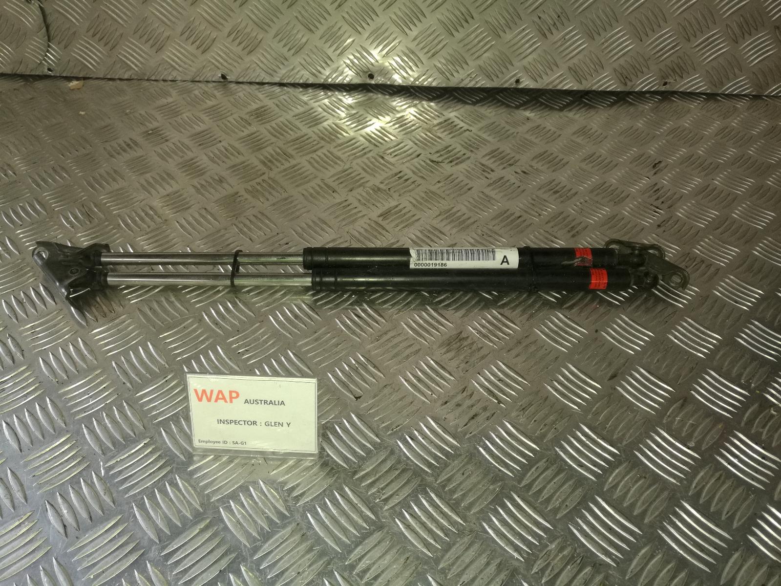 View Auto part Hatch Strut Toyota Caldina 1995