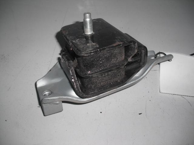 View Auto part Mount Subaru Forester 2011