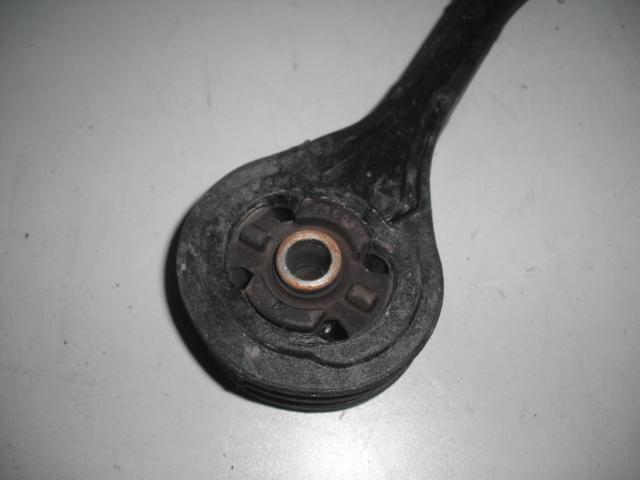 View Auto part Mount Subaru Forester 2011