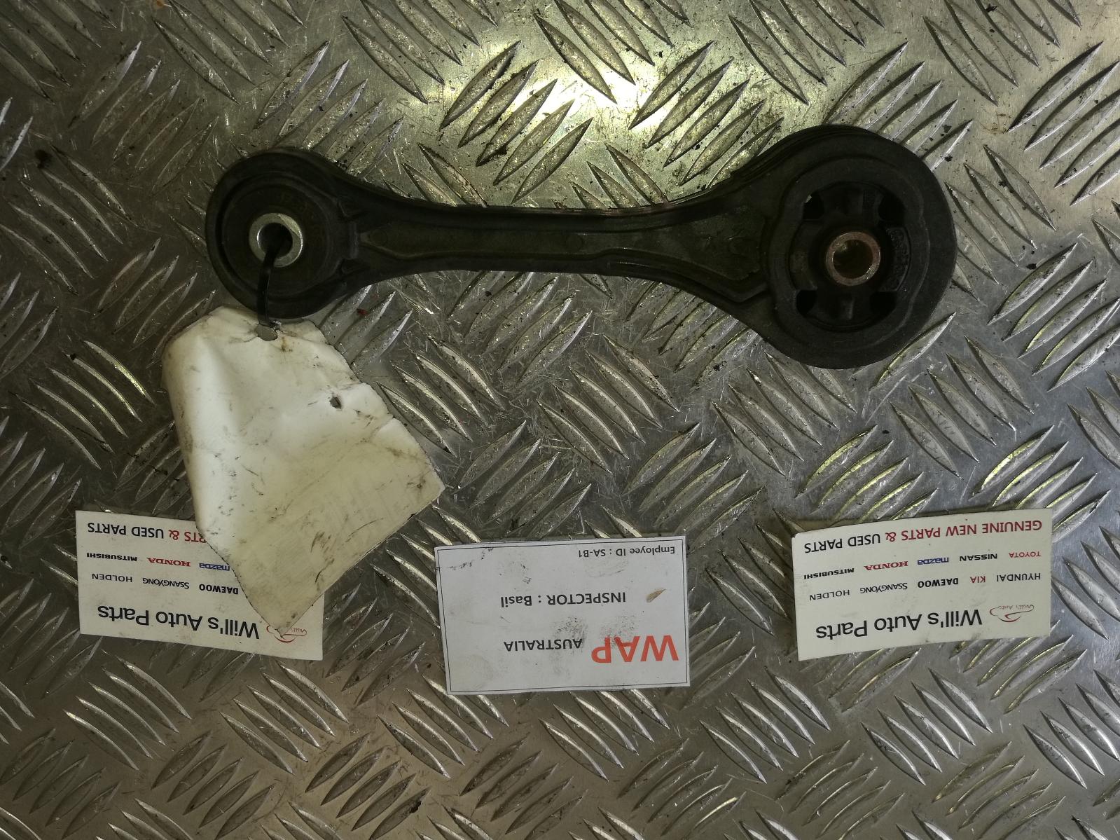 View Auto part Mount Subaru Forester 2011