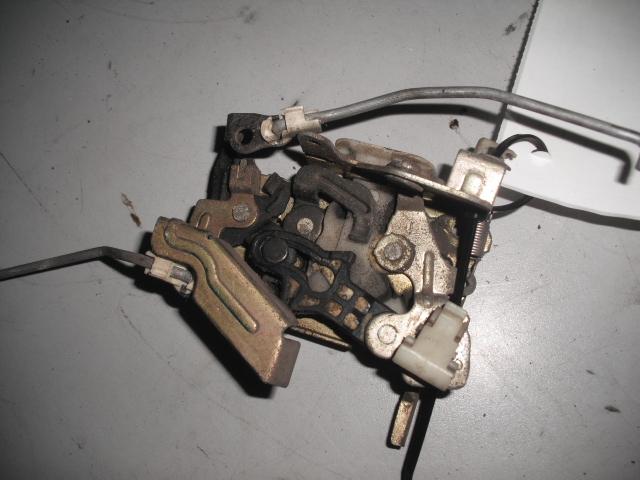 View Auto part Door/Boot/Gate Lock Mazda Mx5 1991