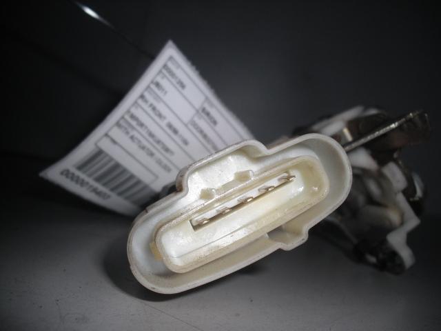View Auto part Door/Boot/Gate Lock Daihatsu Sirion 2003