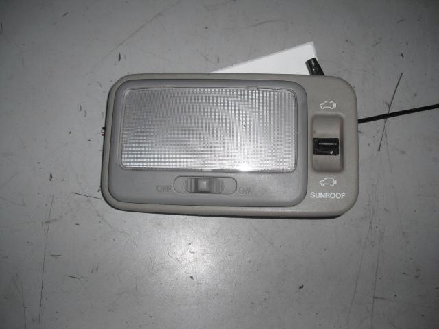 View Auto part Courtesy Light Honda Crv 2001