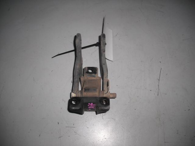 View Auto part Mount Honda Crv 2001