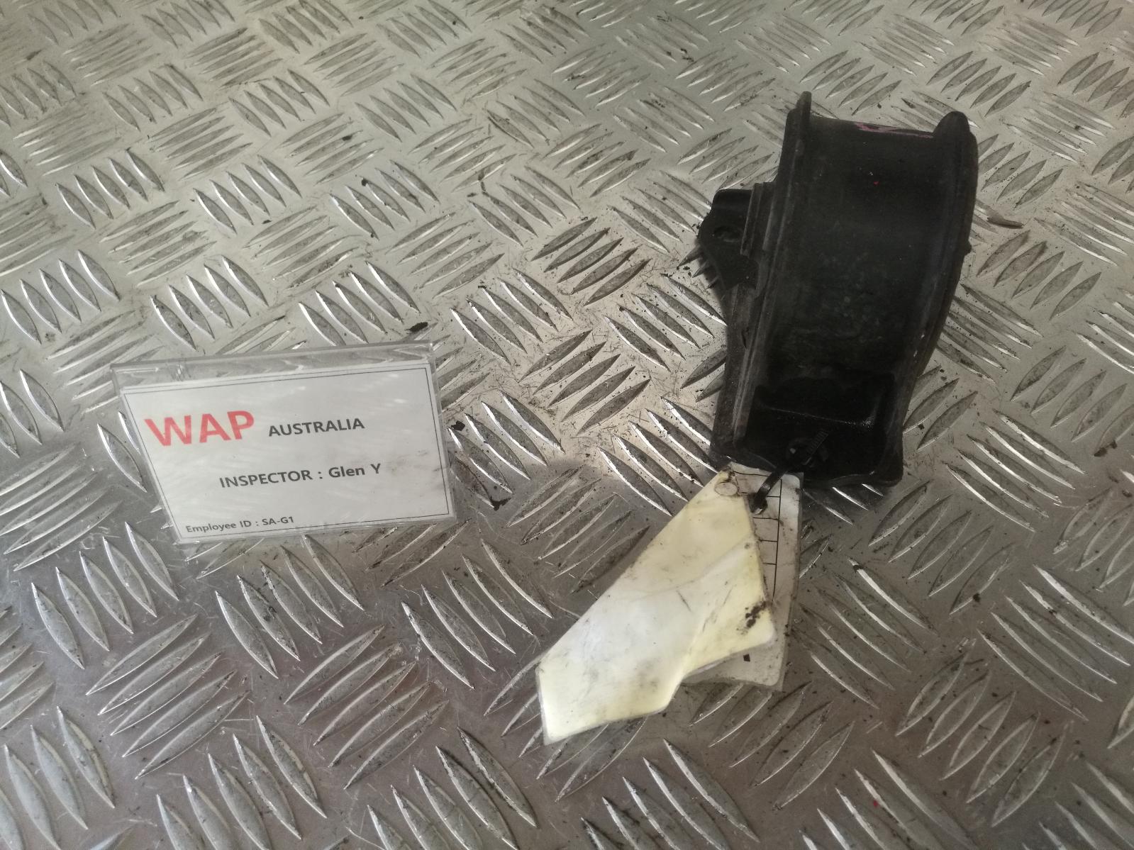 View Auto part Mount Honda Crv 2001