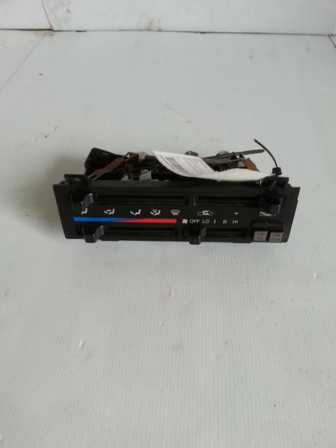 View Auto part Heater/Ac Controls Toyota Camry 1989