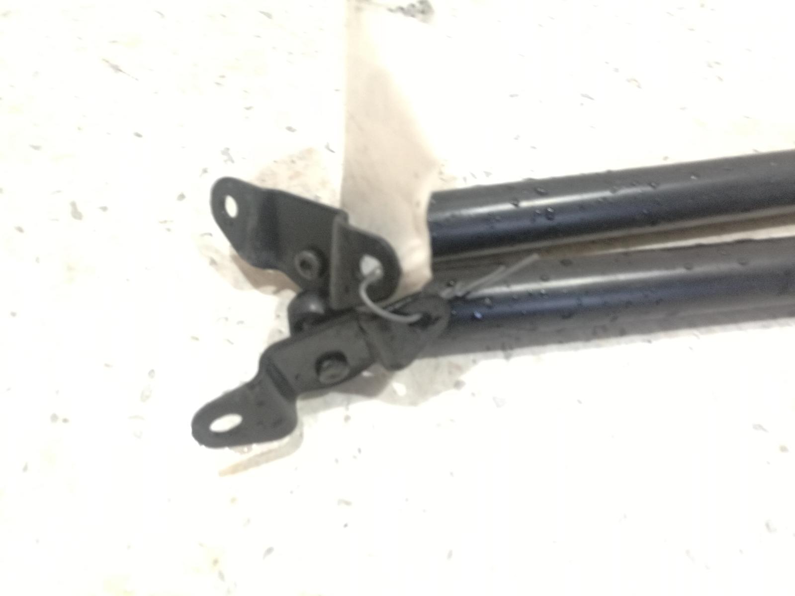 View Auto part Hatch Strut Honda Jazz 2009