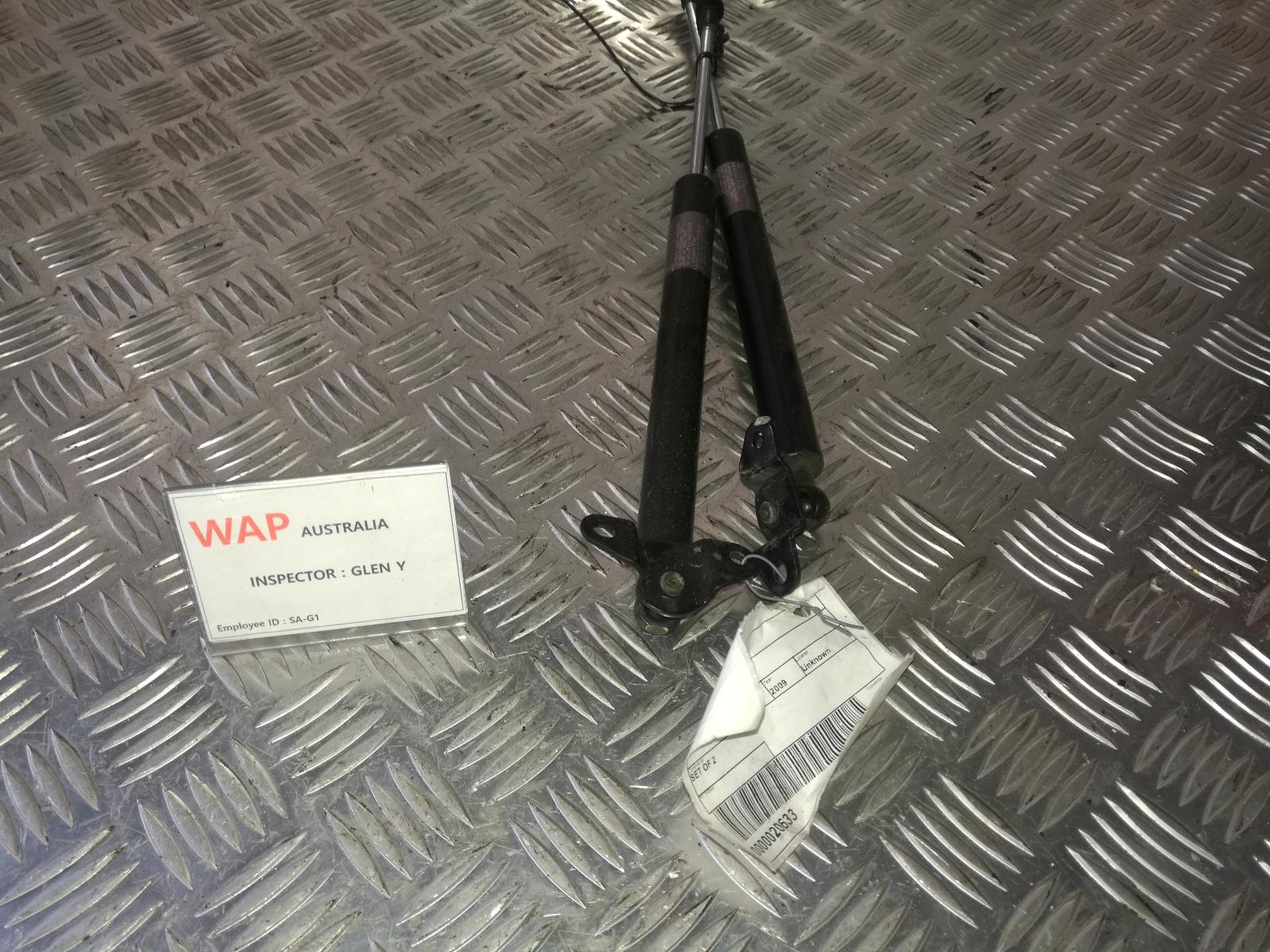 View Auto part Hatch Strut Honda Jazz 2009
