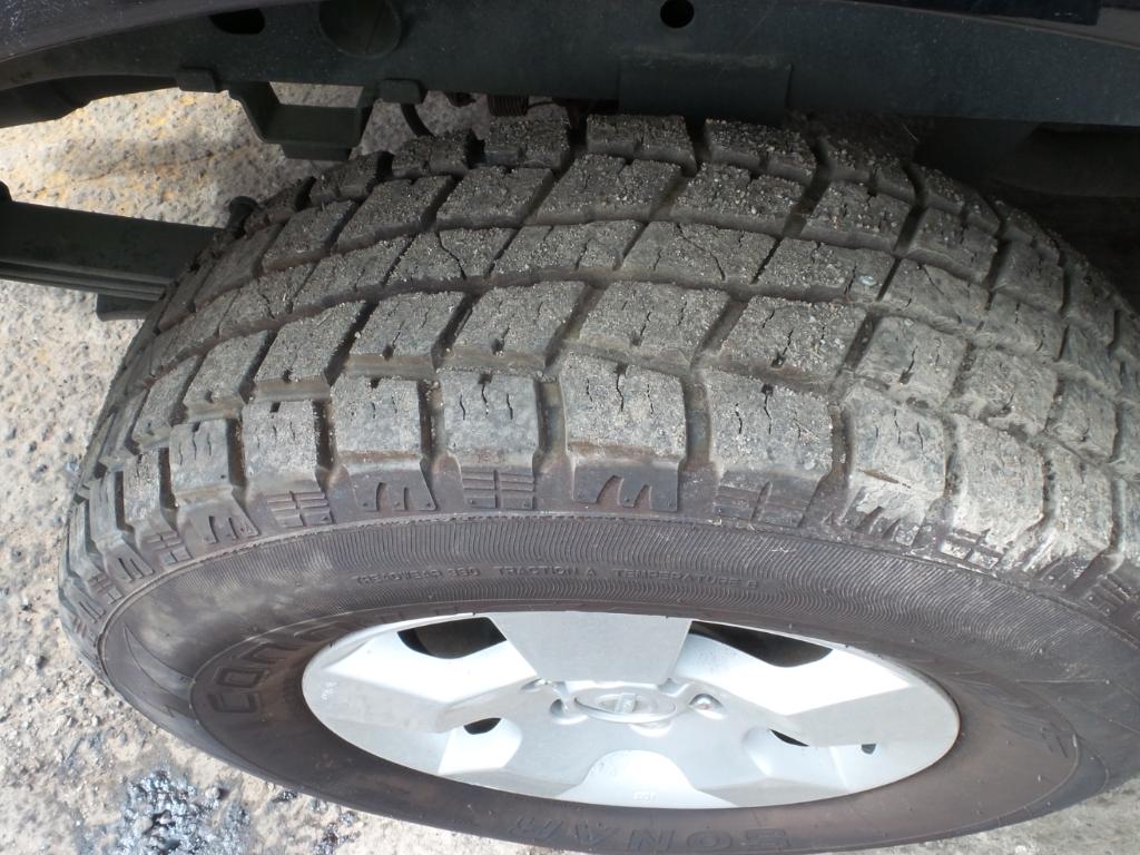 View Auto part Handbrake Lever Nissan Navara 2010