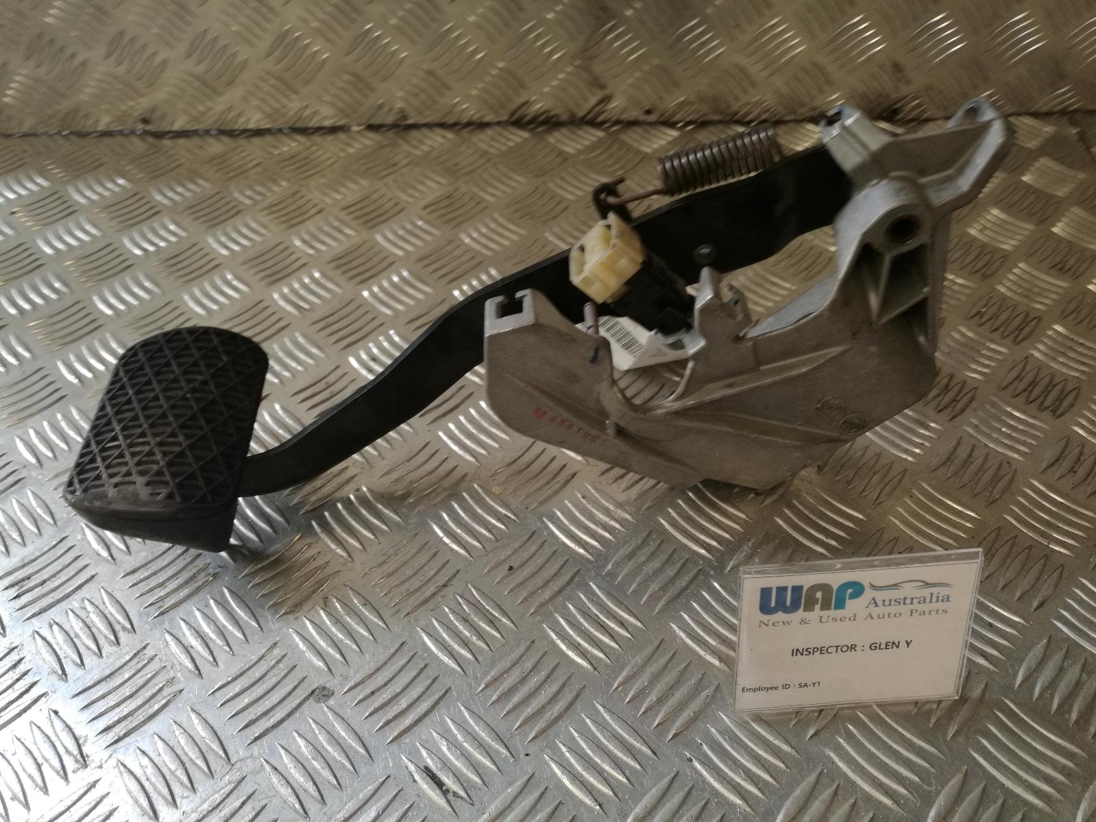 1999 Mercedes M Class Pedal Assembly View Auto part Pedal Assembly Mercedes M Class 1999