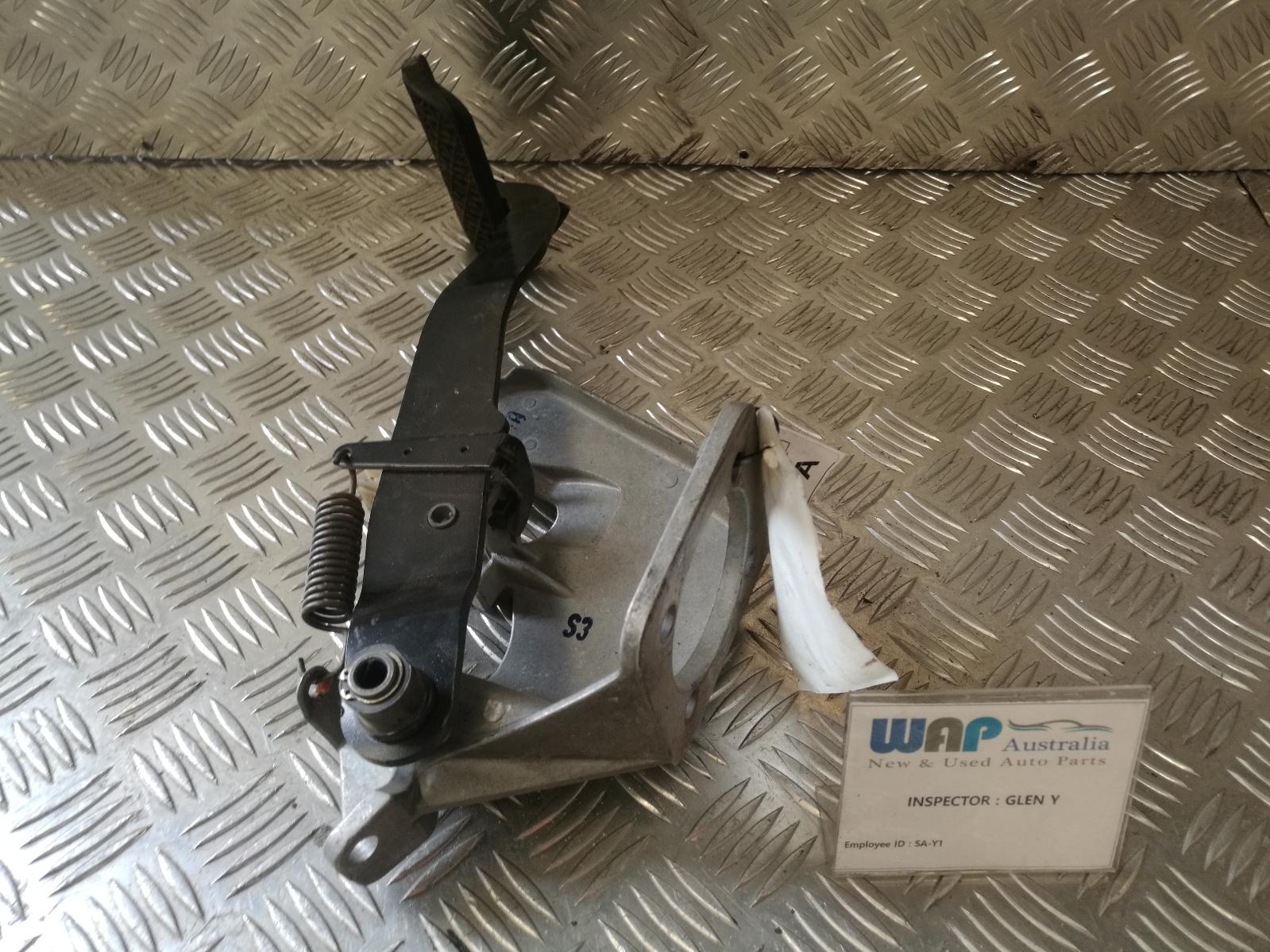 1999 Mercedes M Class Pedal Assembly View Auto part Pedal Assembly Mercedes M Class 1999