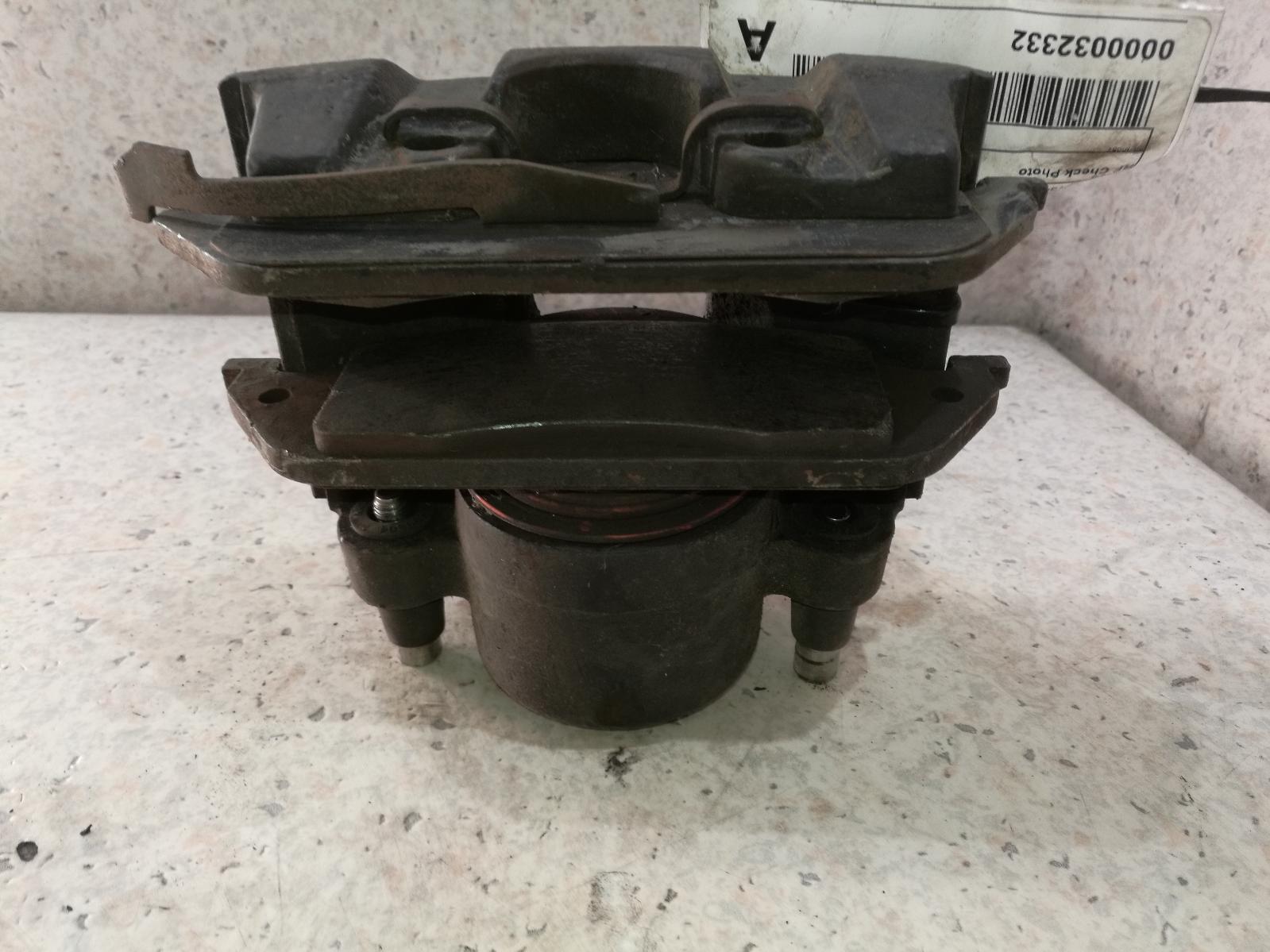 View Auto part Caliper Mercedes M Class 1999