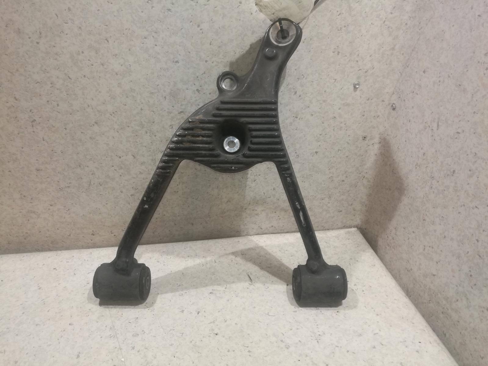 1999 Mercedes M Class Right Rear Trailing Arm View Auto part Right Rear Trailing Arm Mercedes M Class 1999
