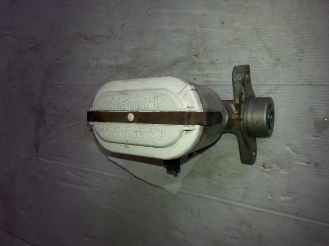 View Auto part Master Cylinder Mitsubishi Magna 2004
