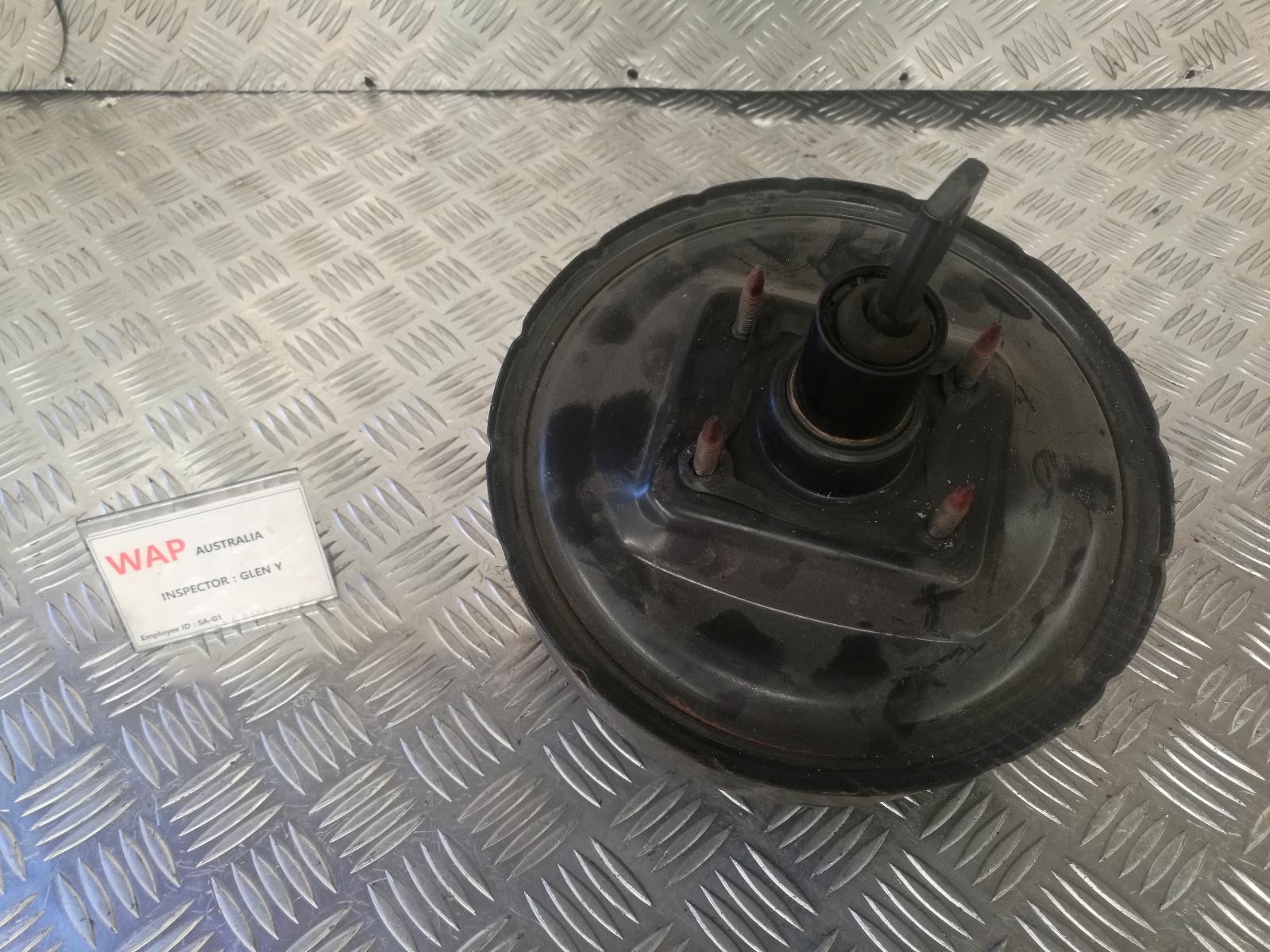 View Auto part Brake Booster Mitsubishi Magna 2004