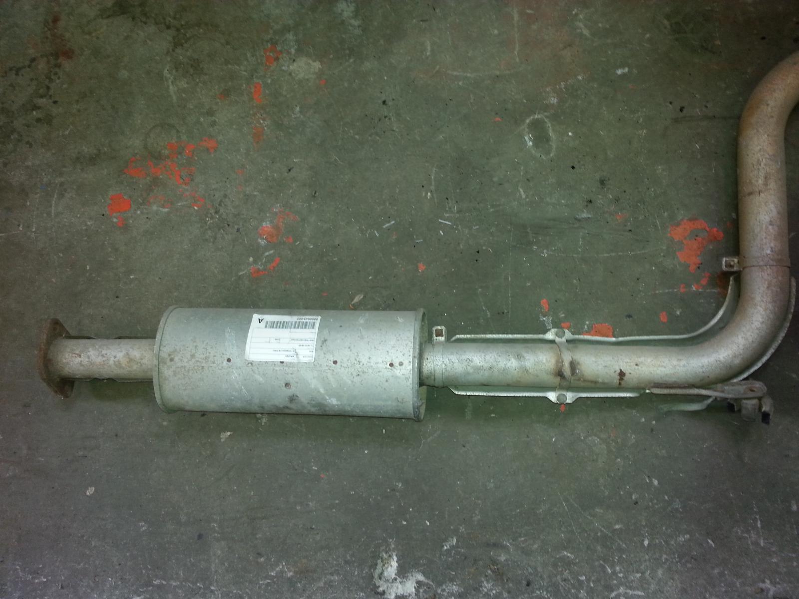 2004 Mitsubishi Magna Intermediate Pipe View Auto part Intermediate Pipe Mitsubishi Magna 2004