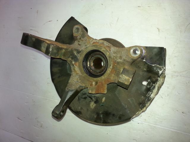 View Auto part Left Front Hub Assembly Mitsubishi Magna 2004