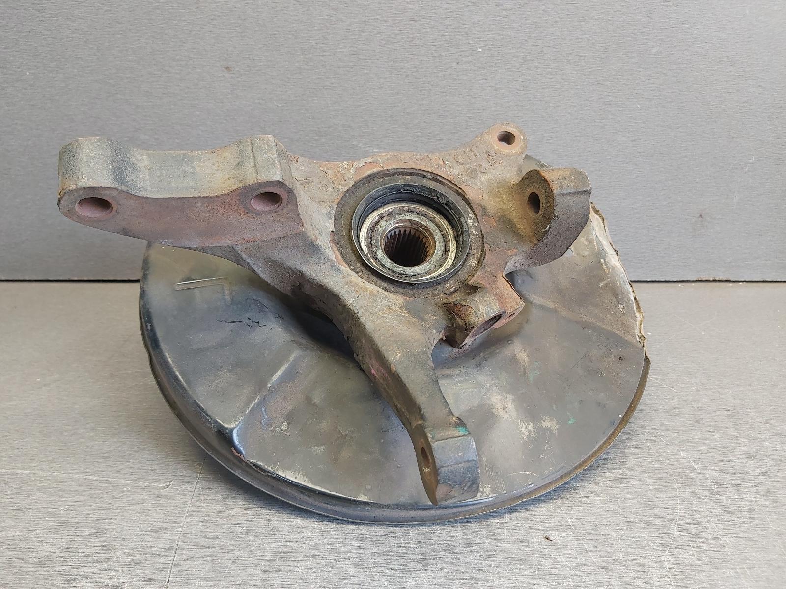 View Auto part Left Front Hub Assembly Mitsubishi Magna 2004