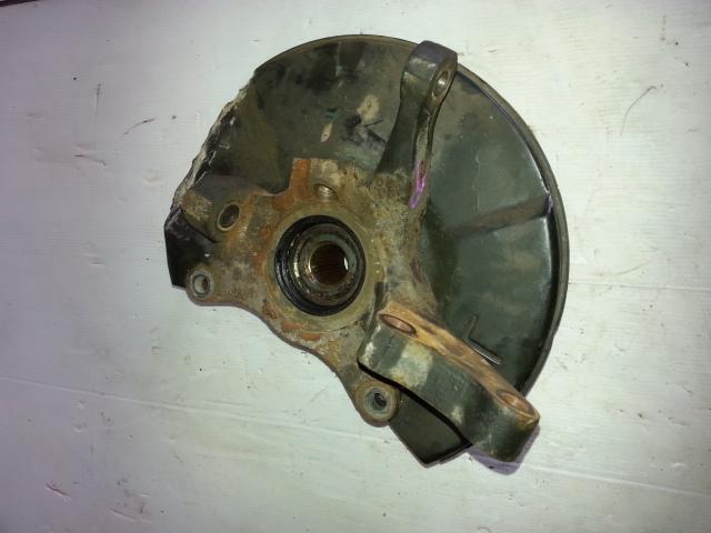 View Auto part Left Front Hub Assembly Mitsubishi Magna 2004