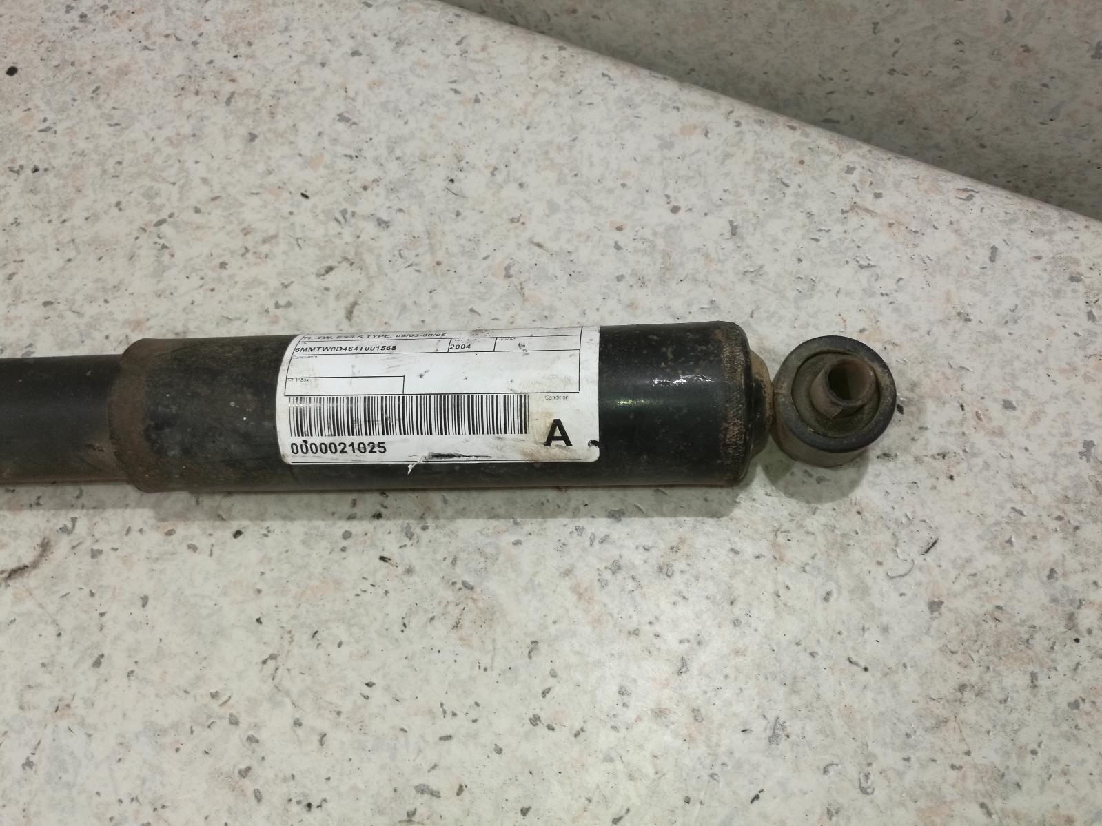 View Auto part Shock Absorber Mitsubishi Magna 2004