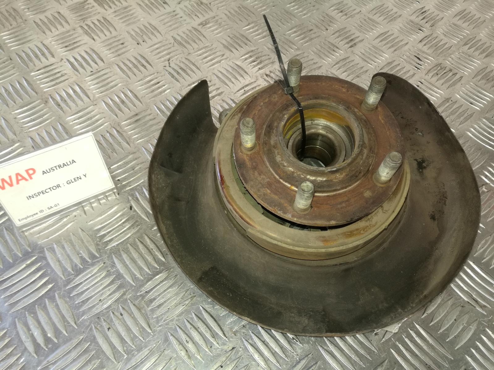 2004 Mitsubishi Magna Right Rear Hub Assembly View Auto part Right Rear Hub Assembly Mitsubishi Magna 2004