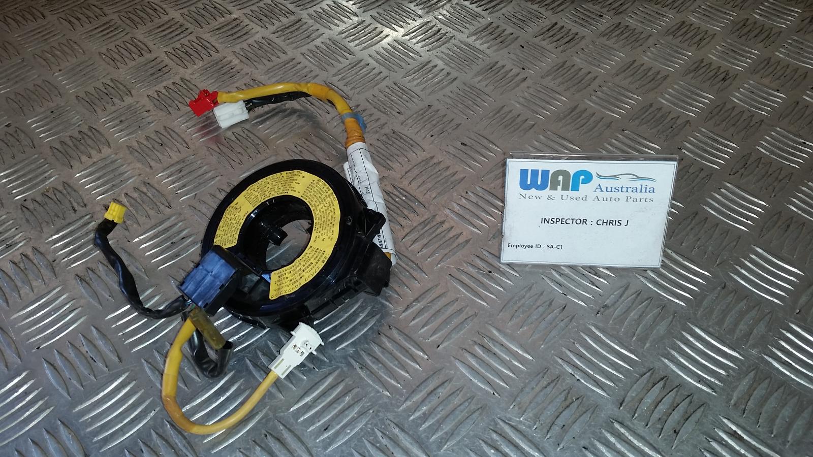 2004 Mitsubishi Magna Airbag Module/Sensor View Auto part Airbag Module/Sensor Mitsubishi Magna 2004