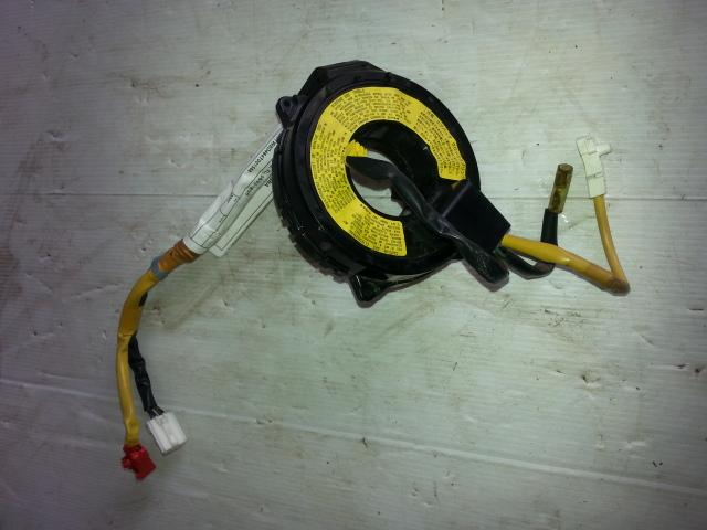 2004 Mitsubishi Magna Airbag Module/Sensor View Auto part Airbag Module/Sensor Mitsubishi Magna 2004