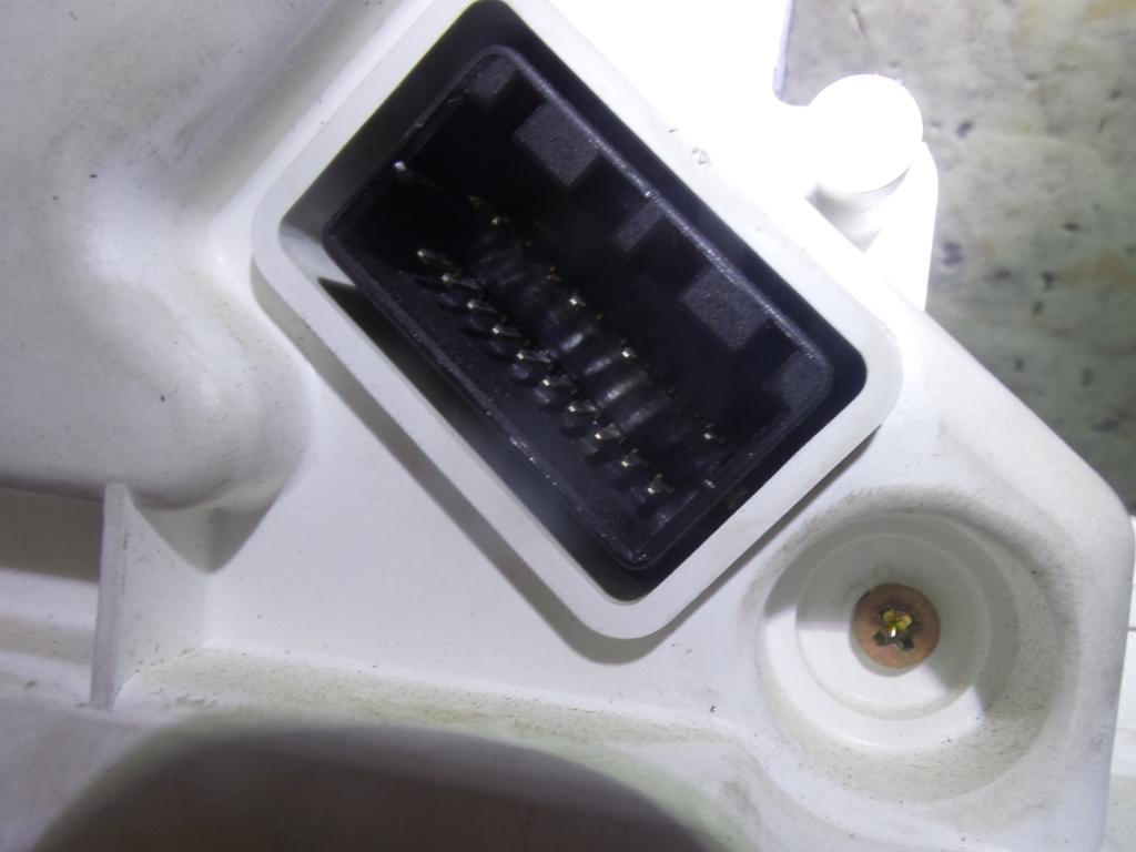 2004 Mitsubishi Magna Instrument Cluster View Auto part Instrument Cluster Mitsubishi Magna 2004