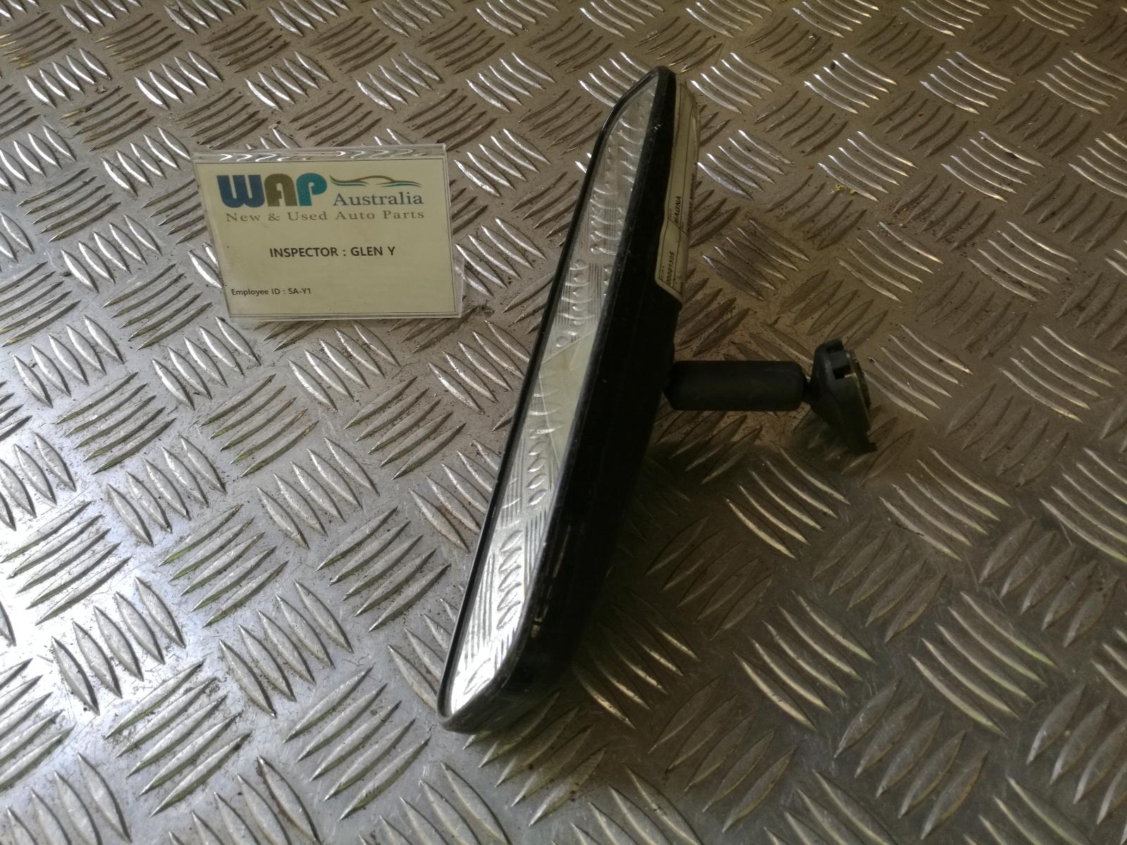 View Auto part Interior Mirror Mitsubishi Magna 2004