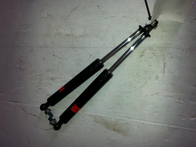 View Auto part Bonnet Hinge/Strut Alfa Romeo Gtv 1998