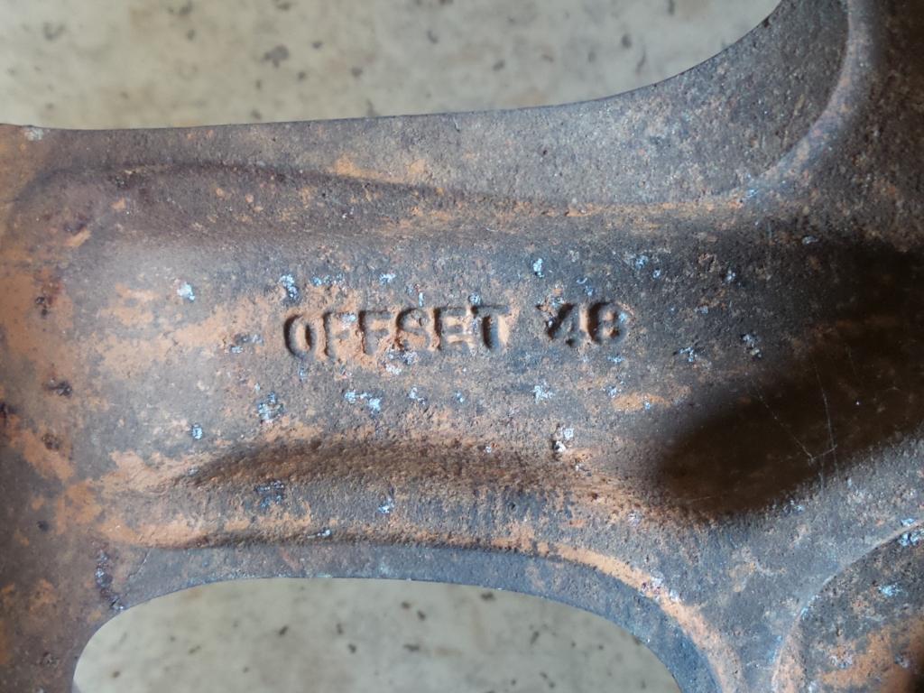 View Auto part Wheel Mag Subaru Forester 2011