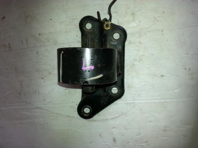 2004 Mitsubishi Magna Mount View Auto part Mount Mitsubishi Magna 2004