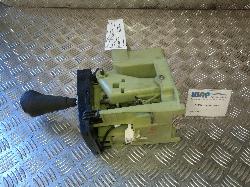 View Auto part Gear Stick/Shifter Mitsubishi Magna 2004