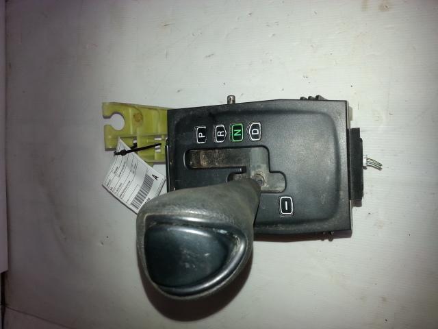 View Auto part Gear Stick/Shifter Mitsubishi Magna 2004