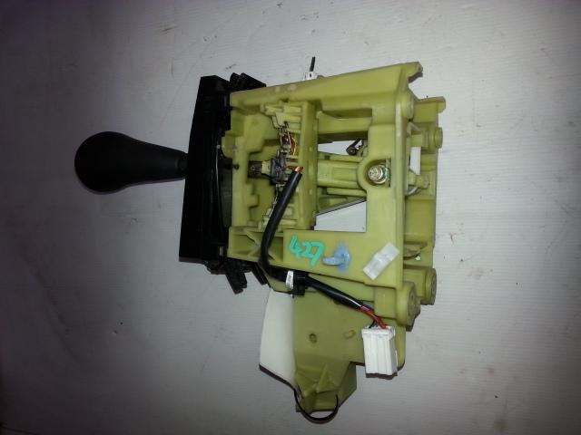 View Auto part Gear Stick/Shifter Mitsubishi Magna 2004