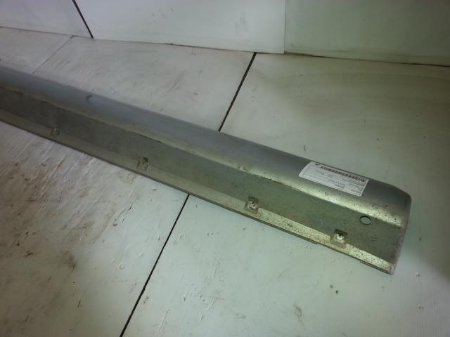 View Auto part Side Step/Skirt Mitsubishi Magna 2004