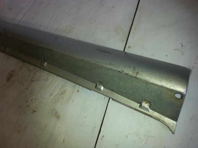 View Auto part Side Step/Skirt Mitsubishi Magna 2004