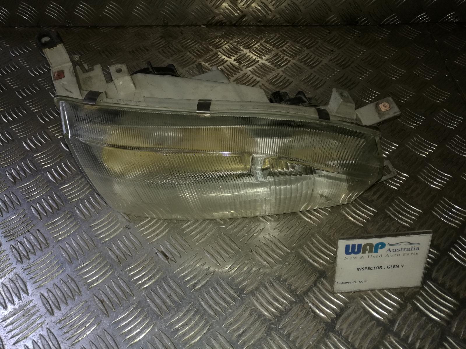 View Auto part Right Headlamp Toyota Camry 1996