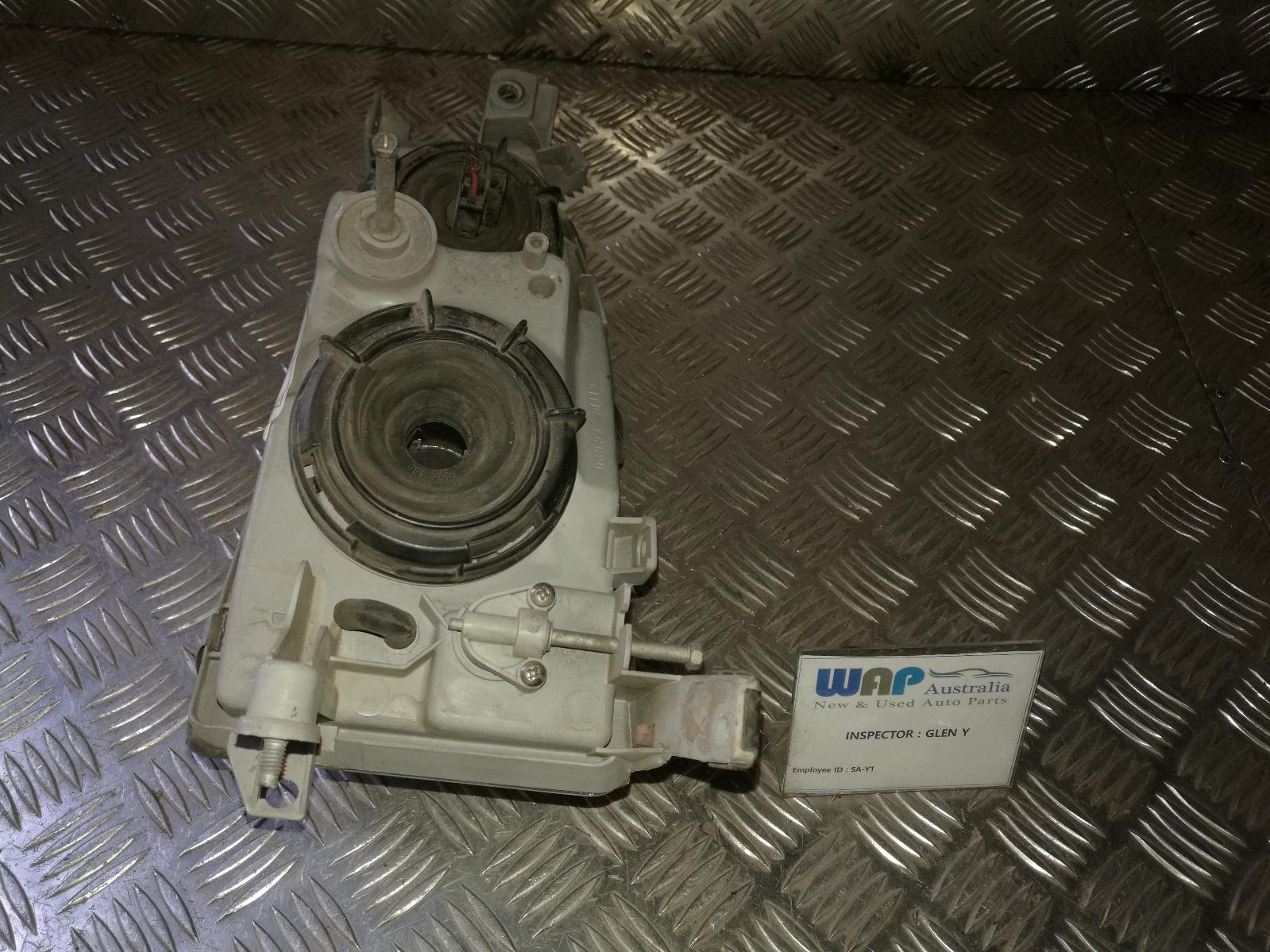 View Auto part Right Headlamp Toyota Camry 1996